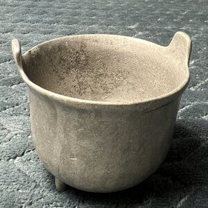 John Wright Miniature Kettle Cauldron Pot #2042 Rare